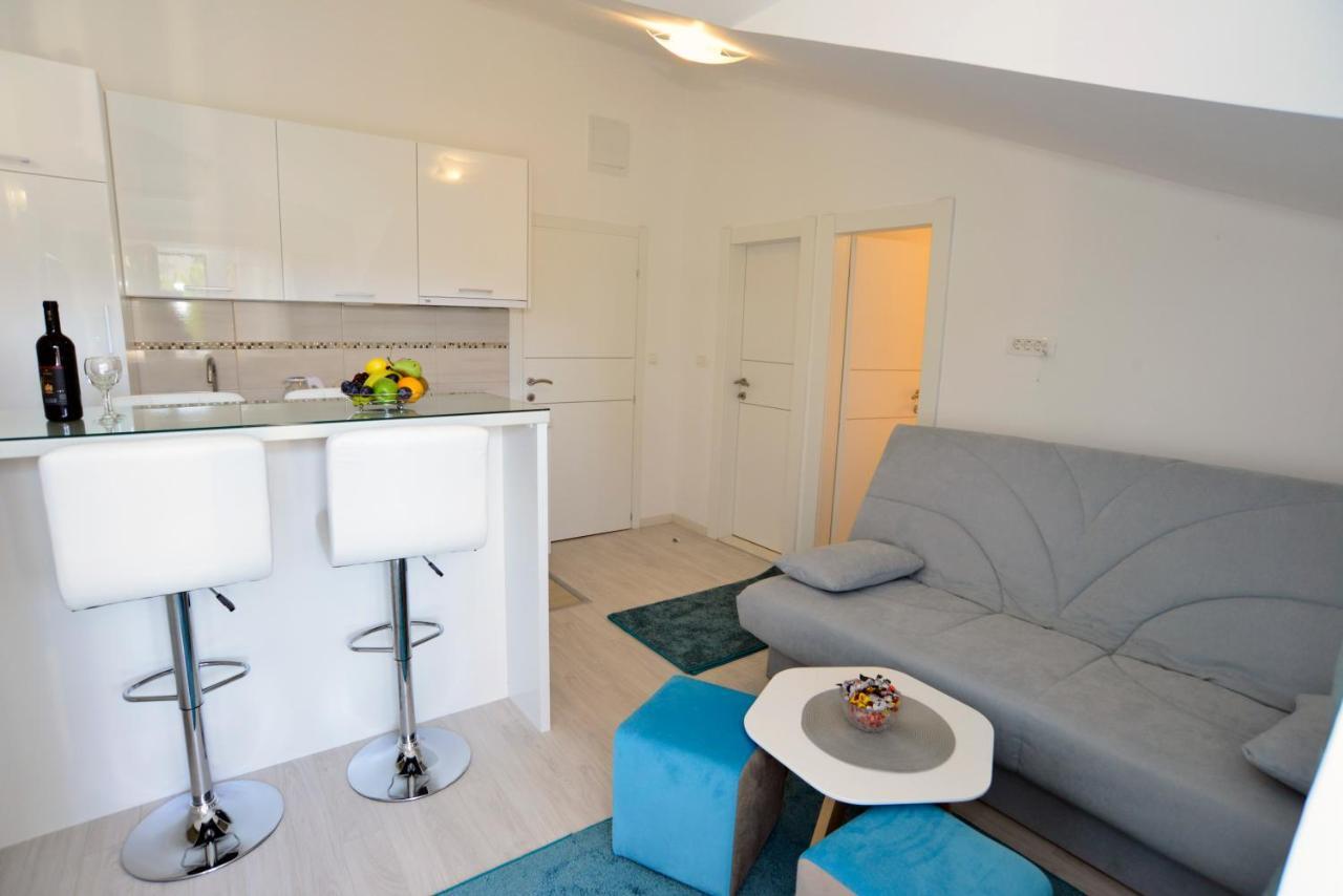 Apartmani Stefanija Tivat Exterior foto